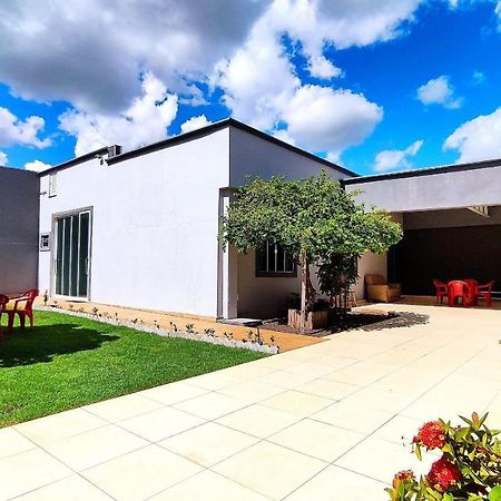 Linda Casa Bairro Tranquilo Prox Cataratas Villa Foz do Iguaçu Buitenkant foto